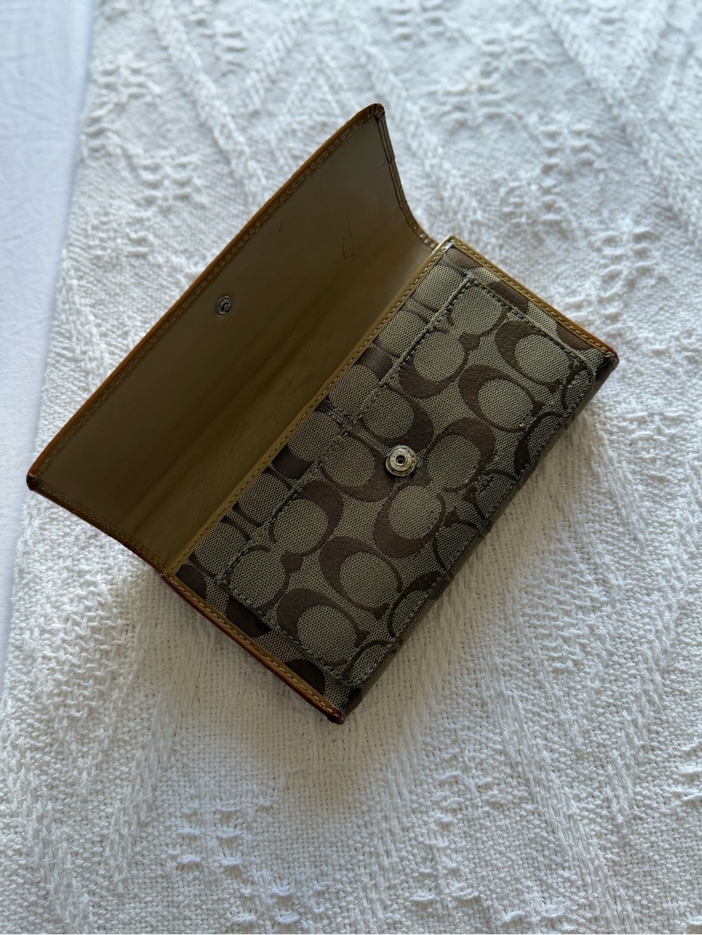 Vintage Coach Signature Canvas Trifold Wallet Tan Brown Monogram Y2K Streetwear